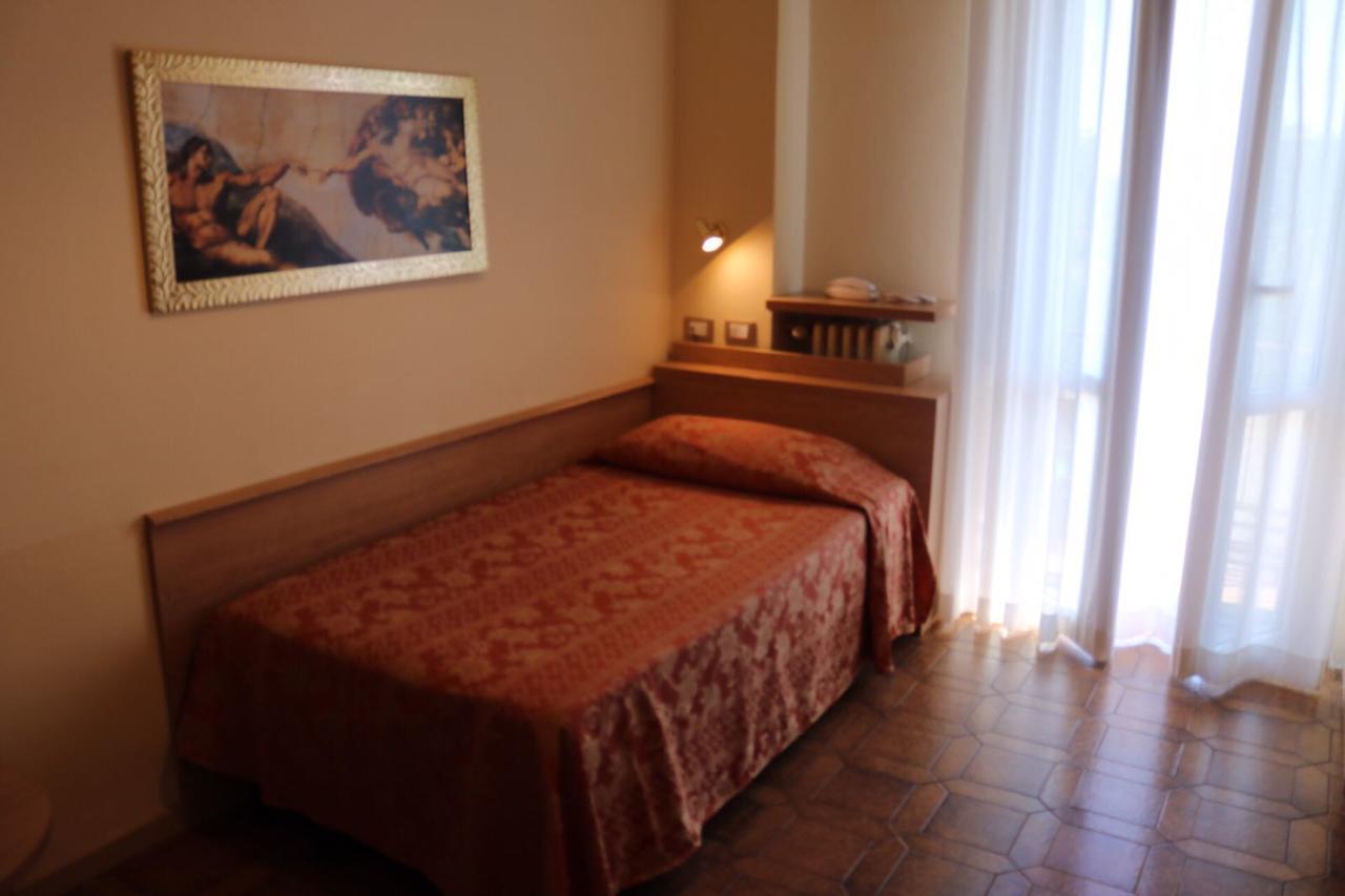 Dipendenza Aurora Daire Pavia Dış mekan fotoğraf